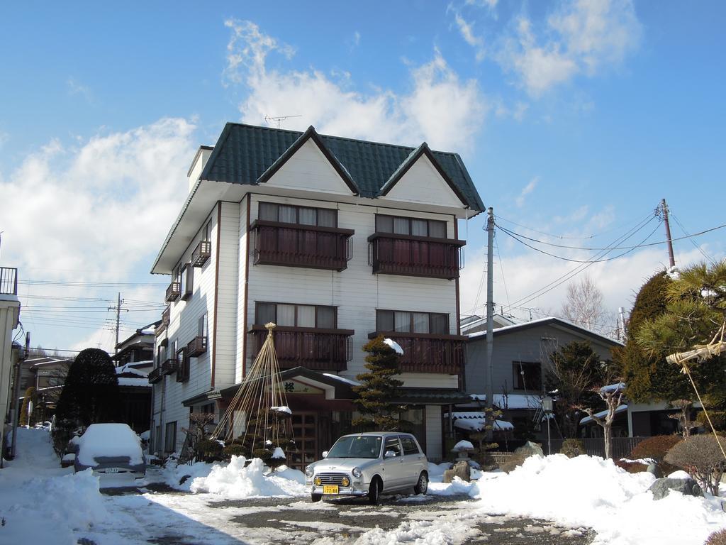 Guesthouse Hiiragi Yamanakako Bagian luar foto